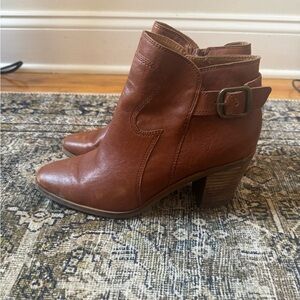 Lucky brand brown boots size 7.5